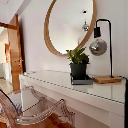 公寓 Spacious 2br With Balcony Near Metro *