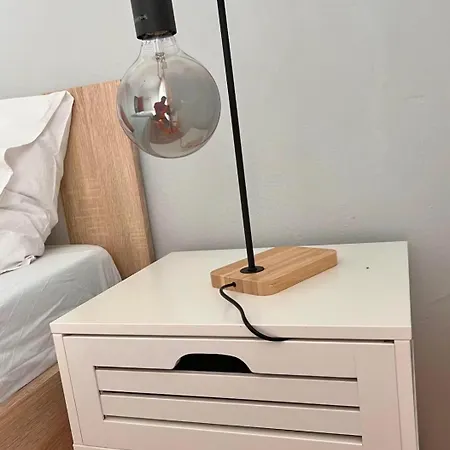 Spacious 2br With Balcony Near Metro Apartamento